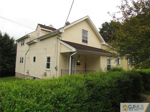 Building Photo - 812 Benner St