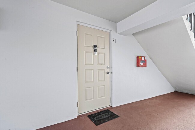 Foto del edificio - 204 Foxtail Dr