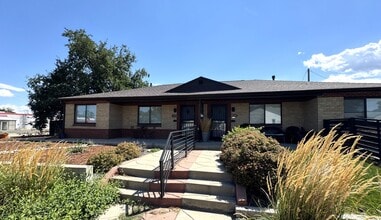 Building Photo - 2000 W Elk Pl