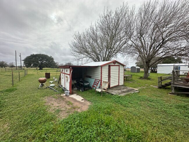 Foto del edificio - 39 Tiffany Dr