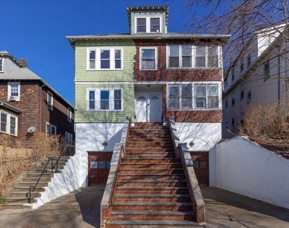Building Photo - 392 Beech St