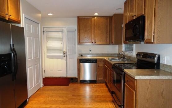 Foto del edificio - 10088 King Rd