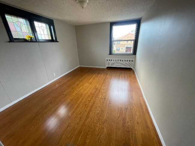 Foto del edificio - 4956 Potomac St
