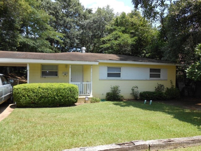 Photo - 1606 Airport Dr Apartment