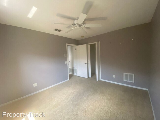 Building Photo - 5 br, 3 bath House - 3004 Downan Point Drive