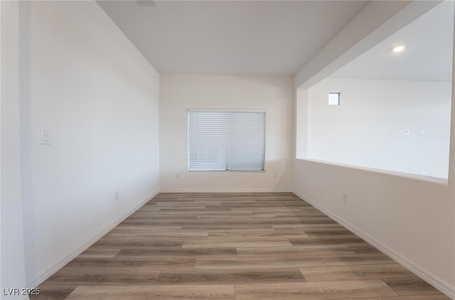 Foto del edificio - 7171 Bold Rock Ave