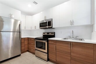 Building Photo - 214 Salamanca Ave