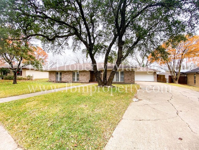 Building Photo - 1313 Mt Vernon St