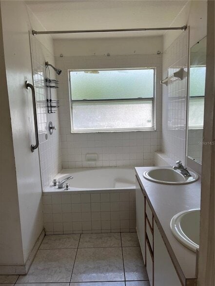 Foto del edificio - 2131 Rj Cir