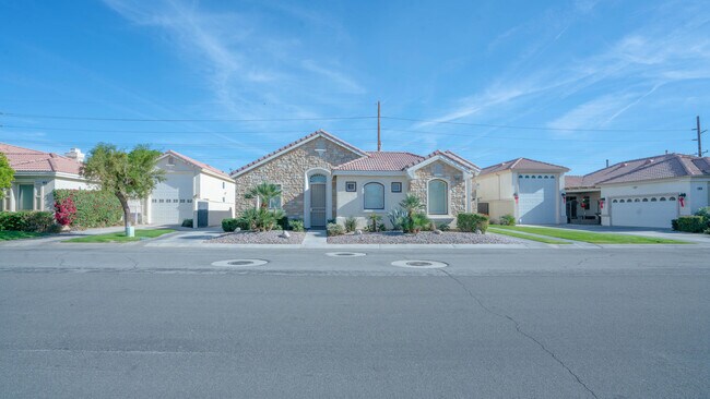 Foto del edificio - 49142 Barrymore St