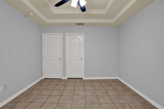 Building Photo - 1022 Dicky Ln