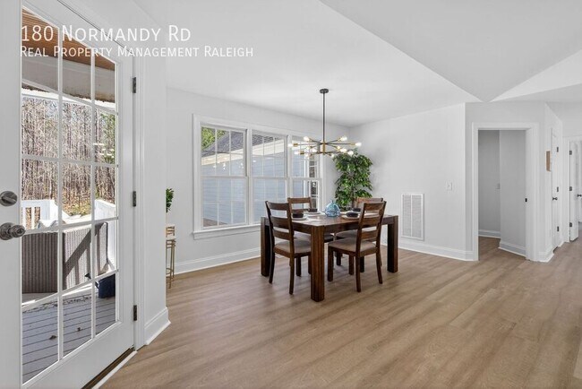 Building Photo - 180 Normandy Rd