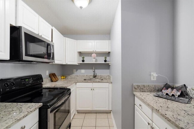 Foto del edificio - 3599 Woodbriar Cir