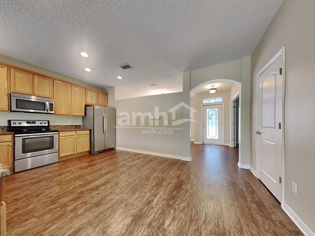 Foto del edificio - 3634 Meadowgreen Ln