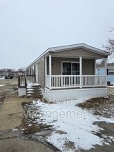 Building Photo - 1901 First St