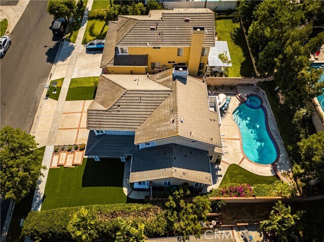 Building Photo - 3726 Summit View Ct