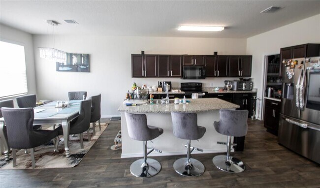 Building Photo - 14909 Talus Rd