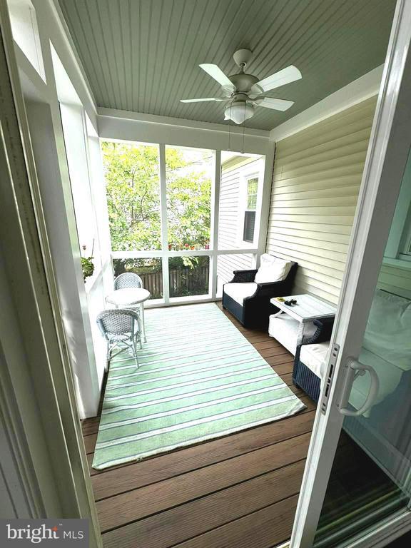 Foto del edificio - 4828 16th Rd N