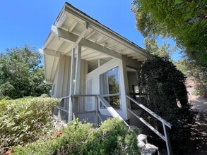 Building Photo - 1350 N Euclid St