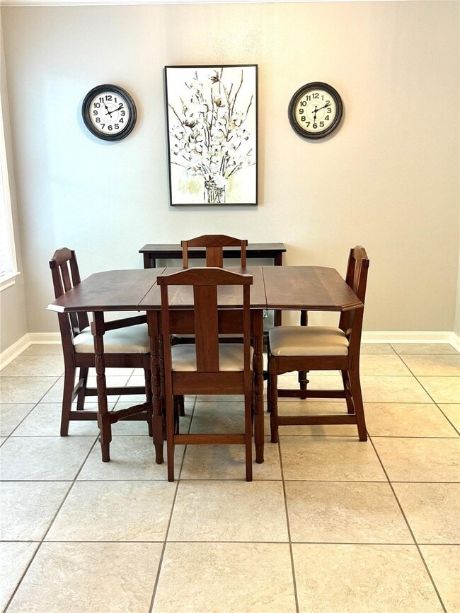 Foto del edificio - 195 Blushwood Pl