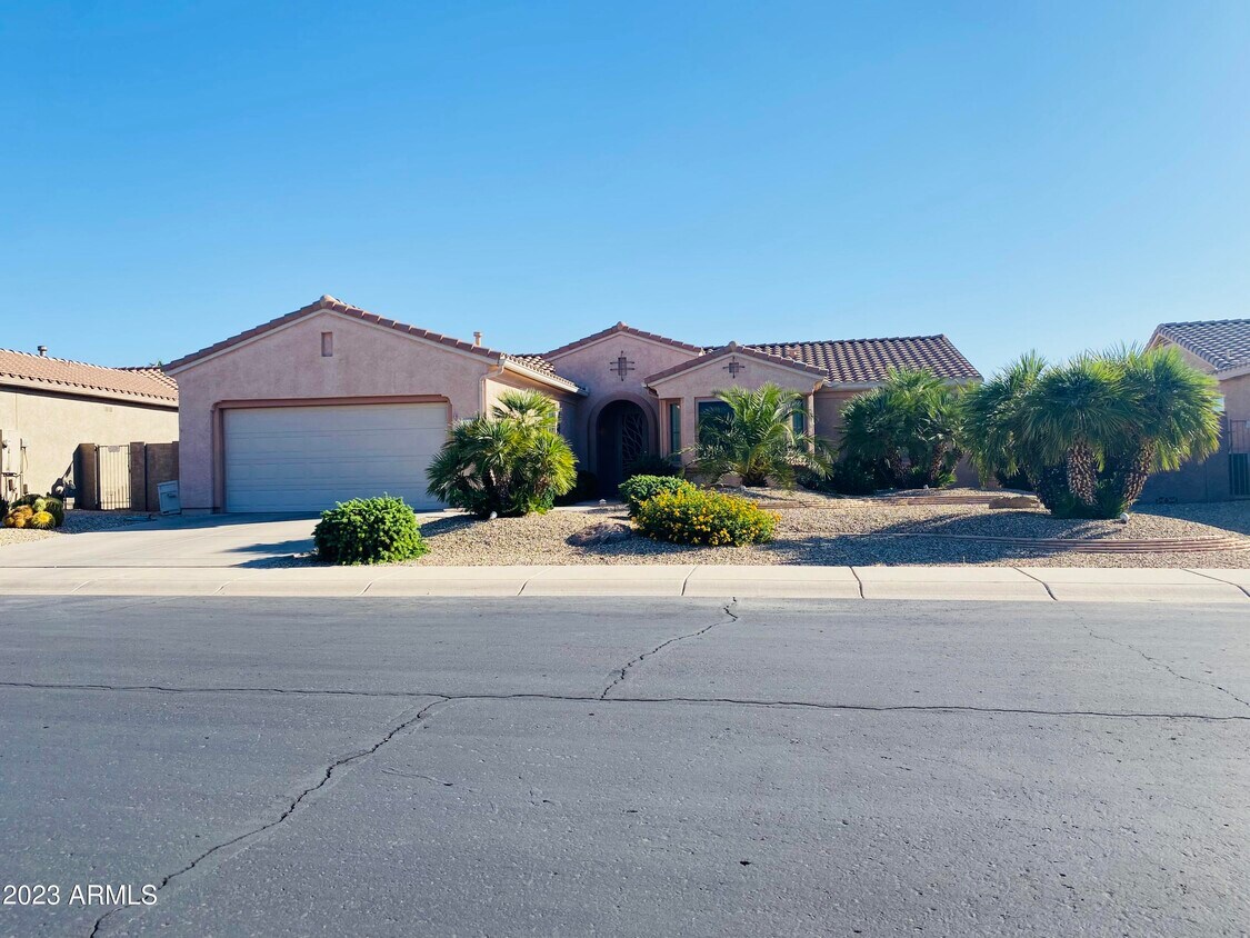 16452 W Century Plant Dr, Sun City West, AZ 85387 House Rental in Sun