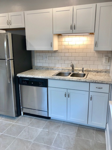 Foto principal - 4214/4216 Beech Street