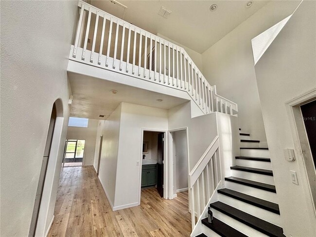 Foto del edificio - 13229 Canna Lily Dr