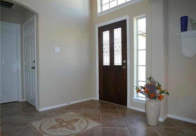 Building Photo - 11105 Cain Harvest Dr