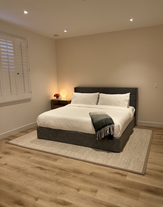 3 habitaciones, 3 baños, 140 metros cuadrados de dormitorio - Plymouth Apartments