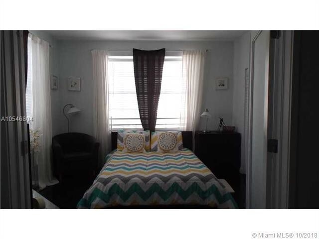 Building Photo - 130 3rd St