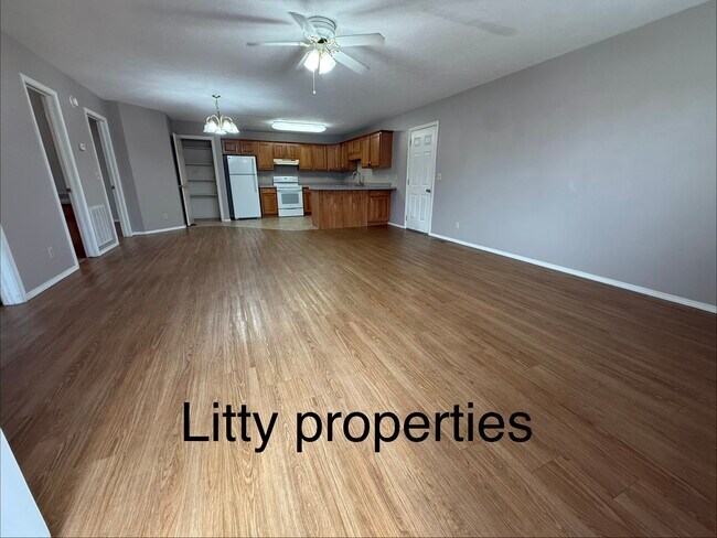 Building Photo - 1509 Fair Park Cir