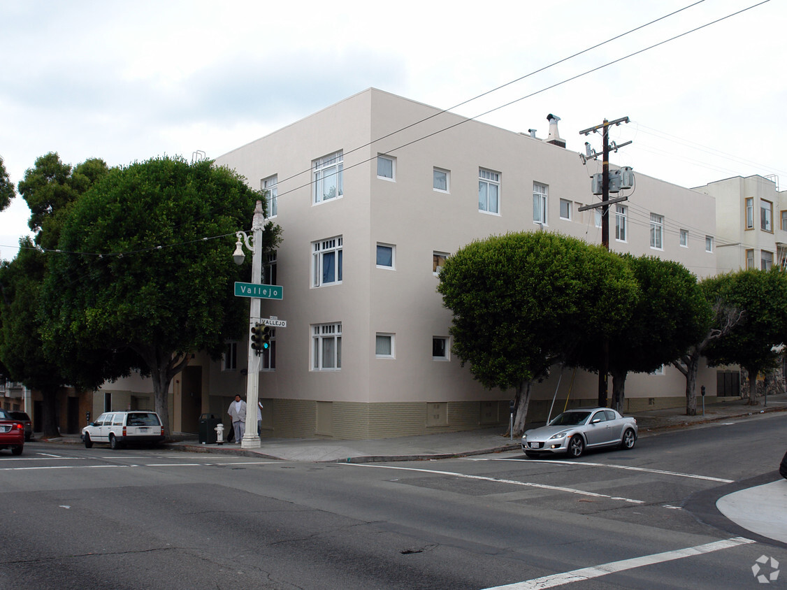 Building Photo - 2300 Van Ness Ave