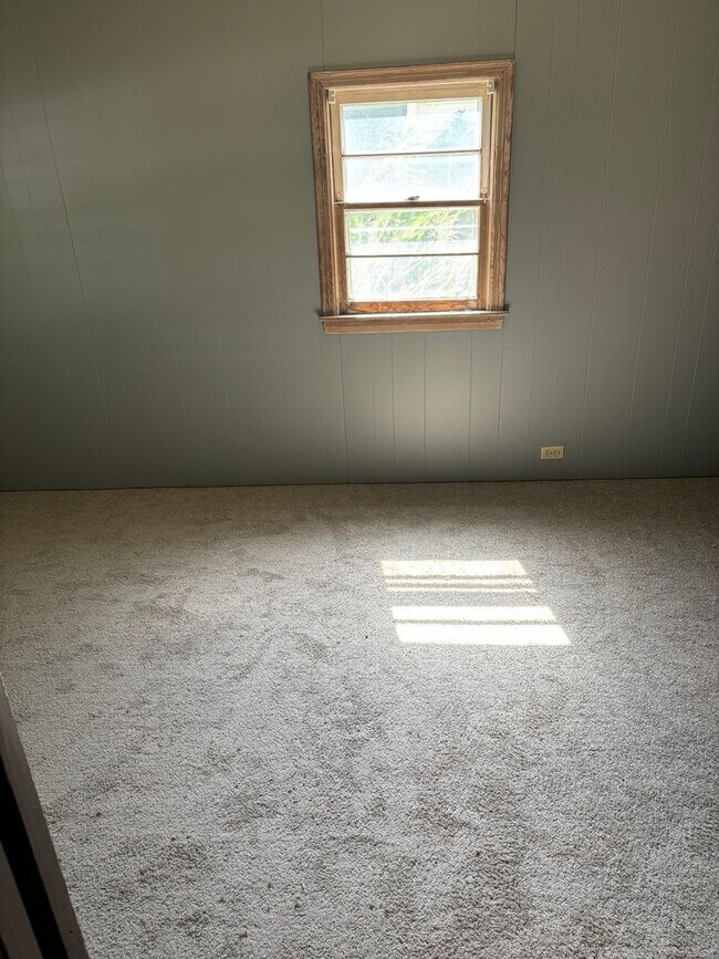 Foto del edificio - Great family 3 Bedroom 1 bath