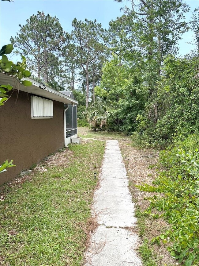 Building Photo - 26 Woodbury Dr