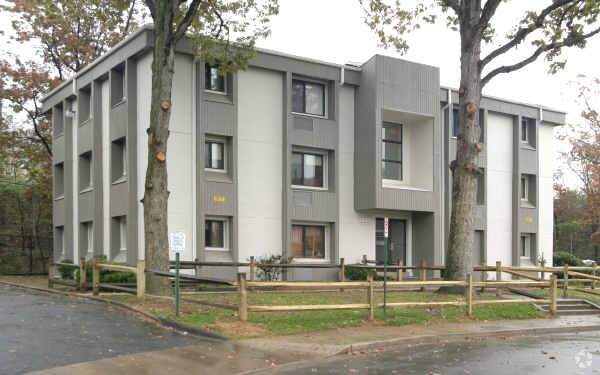 Foto del edificio - 1701 S Edgewood St