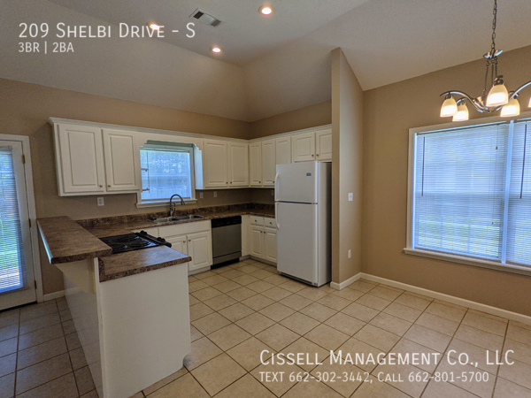 Building Photo - 209 Shelbi Drive