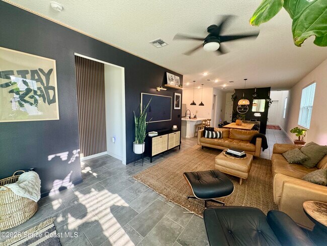 Building Photo - 1192 Canfield Cir