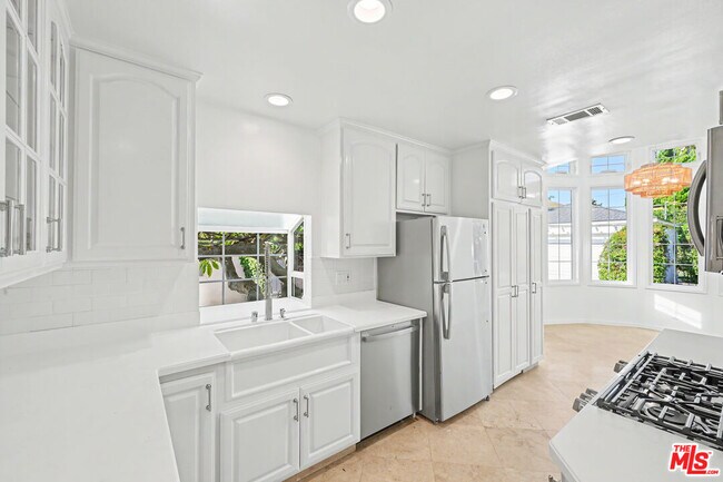 Foto del edificio - 8323 S Georgetown Ave