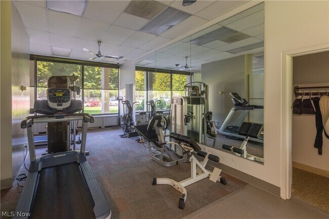 Foto del edificio - 1 Bratenahl Pl