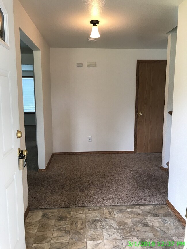 Foto del edificio - Spacious Home and backyard- New luxury pla...