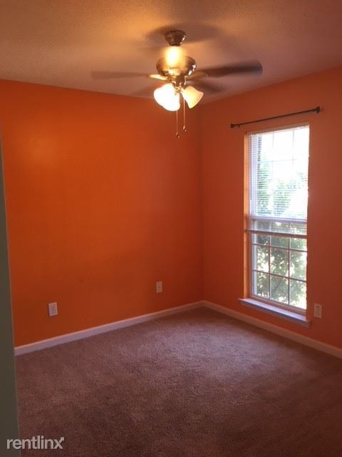 Foto del edificio - 3 br, 2 bath House - 4915 Orchard Hill Dr