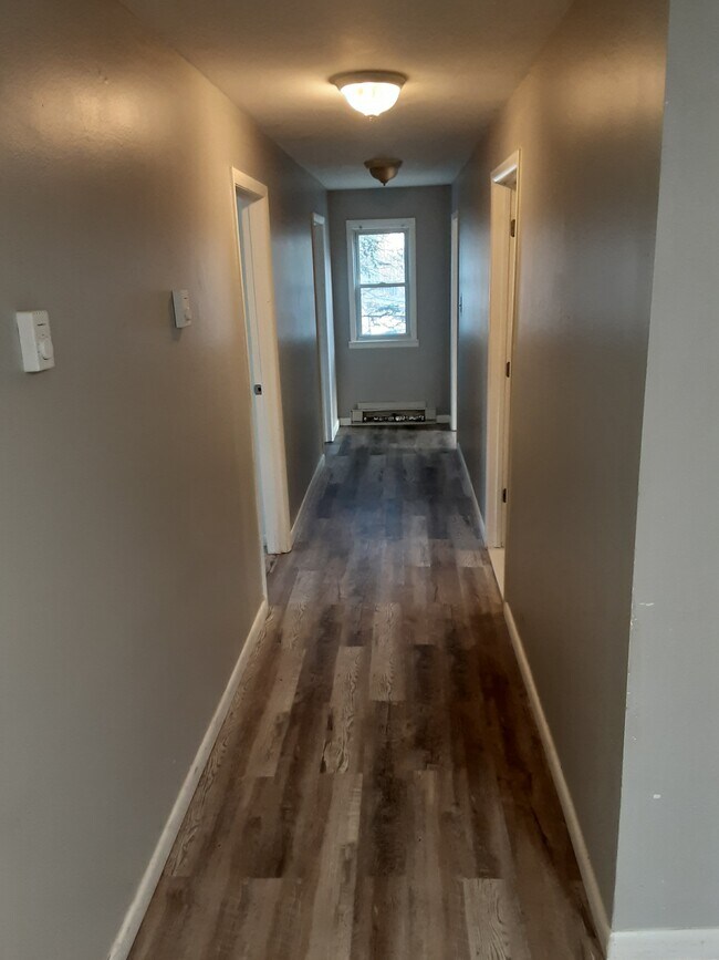 Foto del edificio - 13 Rock Ridge Ave