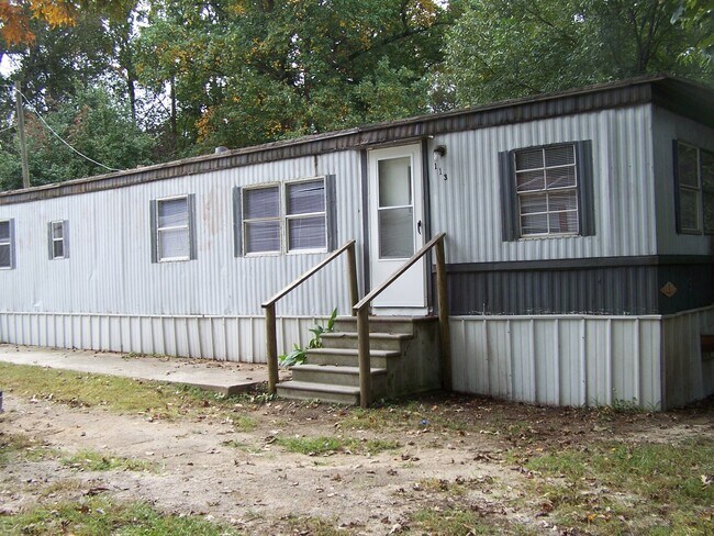 Foto del edificio - Nice Country living 2 Bedroom 1 Bath