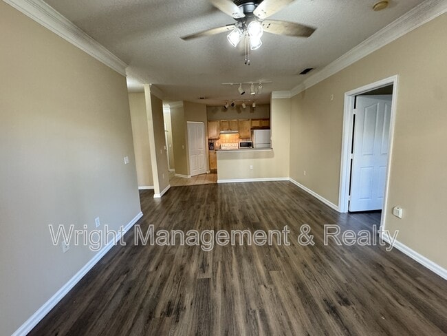 Building Photo - 4207 S Dale Mabry Hwy