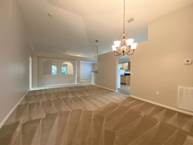 Foto del edificio - Beautiful 3 bedroom Port Orange Home!