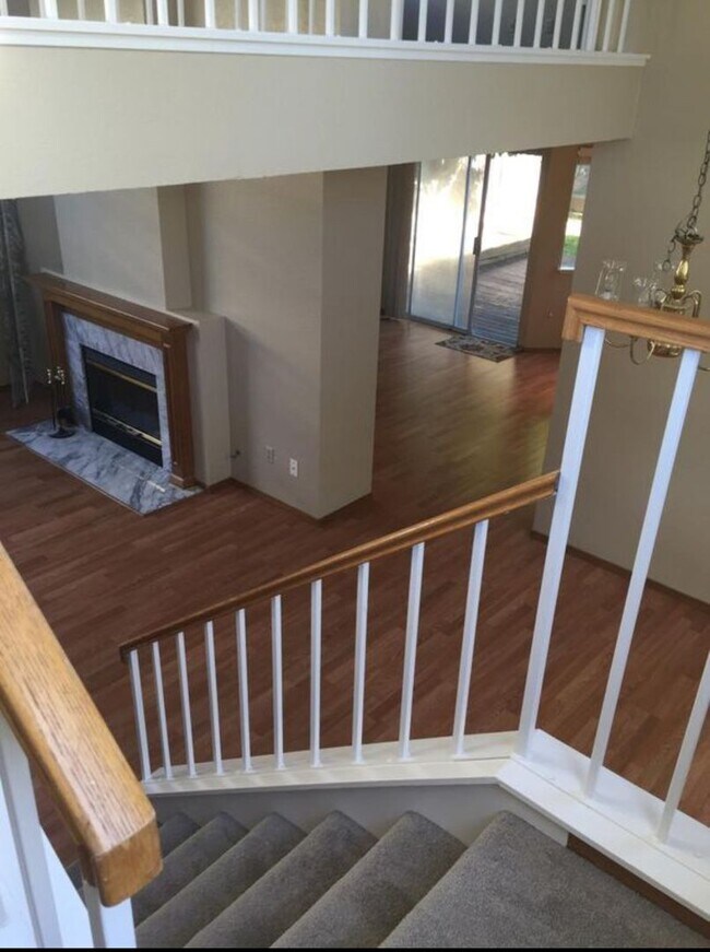 Building Photo - Pleasanton Shadow Cliffs, 3 Bed. 2.5 Bath, Near Top Schools!