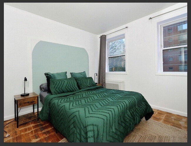 Building Photo - 476 9th Ave