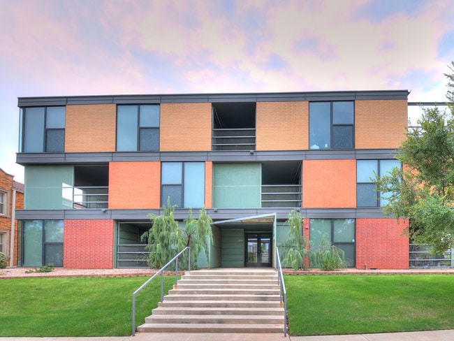 Building Photo - 1214 NW 18th St