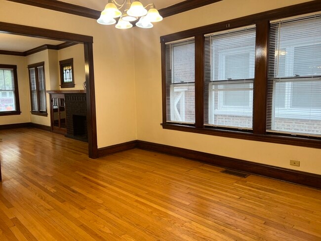 Building Photo - 4218 N Monitor Ave