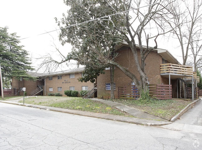 Primary Photo - 1834 John Calvin Ave